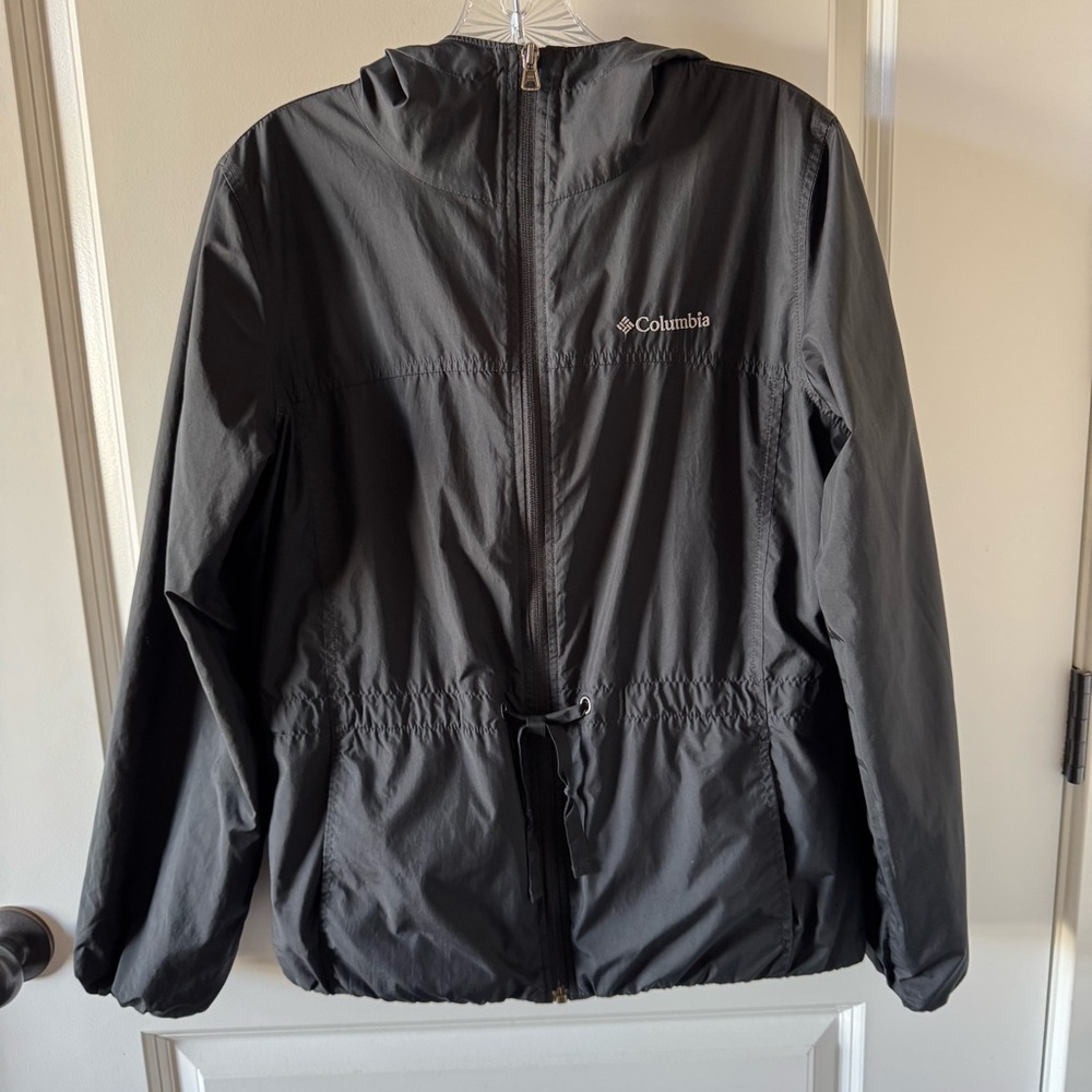 Columbia windbreaker jacket